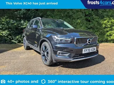 Begagnad Volvo XC40 Inscription 197 HK (144 kW) 2020 Svart SUV
