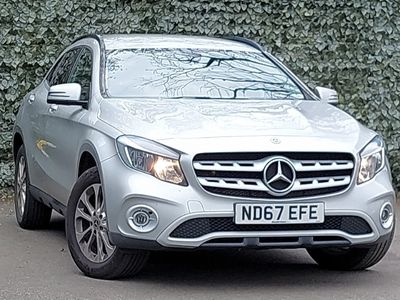 Mercedes GLA200