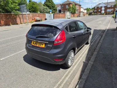 Used Ford Fiesta Titanium 2010 Grey Hatchback
