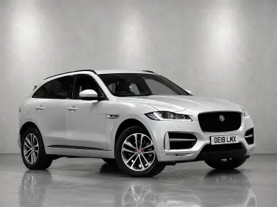 Used Jaguar F-Pace R-Sport 180 HP (132 kW) 2018 Silver SUV