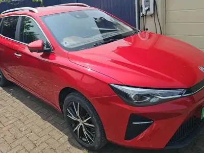 Used MG MG5 EV Trophy 114 kW (156 HP) 2022 Red Estate