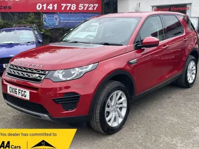 Używany Land Rover Discovery Sport SE 180 KM (132 kW) 2016 Czerwony SUV