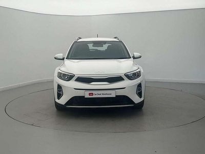 Used Kia Stonic 100 HP (73 kW) 2023 White SUV