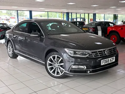 Used VW Passat R-line 150 HP (110 kW) 2018 Grey Sedan