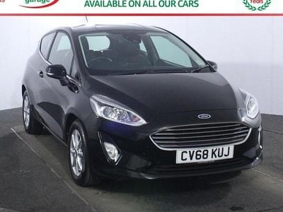 Used Ford Fiesta Zetec 101 HP (74 kW) 2018 Black Hatchback