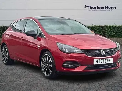 Used Vauxhall Astra Edition 145 HP (106 kW) 2021 Red Hatchback