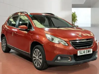 Used Peugeot 2008 Active 92 HP (67 kW) 2014 Red SUV