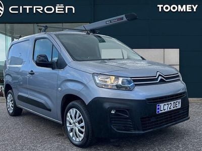 Used Citroën Berlingo 102 HP (75 kW) 2022 Grey MPV