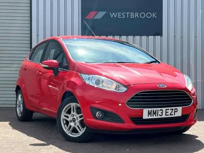 Used Ford Fiesta Zetec 2013 Red Hatchback