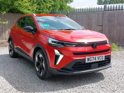 Used Renault Captur Techno 91 HP (66 kW) 2024 Red SUV