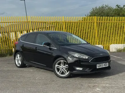 Used Ford Focus Zetec 125 HP (91 kW) 2015 Black Hatchback