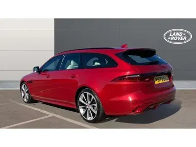 Używany Jaguar XF R-Dynamic 204 KM (150 kW) 2022 Kombi