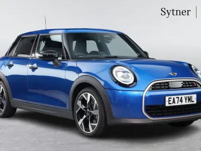 Used Mini Cooper S Hatch 201 HP (147 kW) 2024 Blue Hatchback