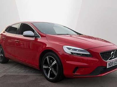 Used Volvo V40 R-Design 150 HP (110 kW) 2019 Hatchback