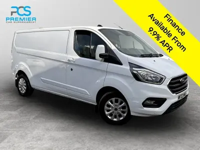 Used Ford Transit Custom Limited 130 HP (95 kW) 2022 White Van
