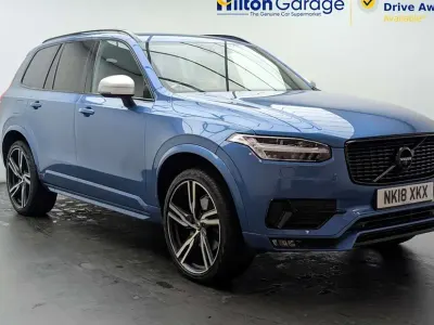 Usado Volvo XC90 R-Design 235 HP (172 kW) 2018 Azul SUV