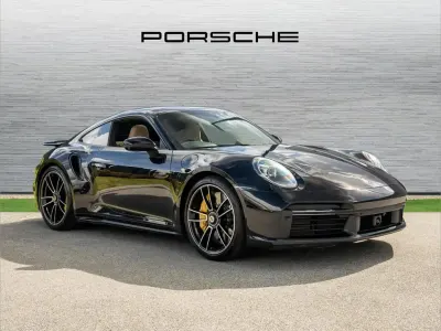 Begagnad Porsche 911 640 HK (470 kW) 2020 Svart Sportkupé
