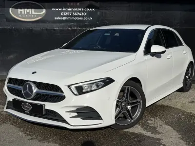 Begagnad Mercedes A180 AMG line 116 HK (85 kW) 2018 Vit Halvkombi