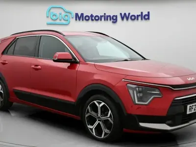 Used Kia Niro 141 HP (103 kW) 2023 Red SUV