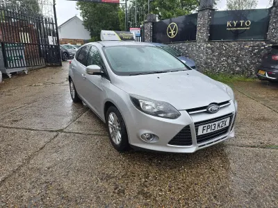 Used Ford Focus Titanium 125 HP (91 kW) 2013 Silver Hatchback
