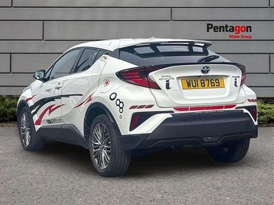 Second-hand Toyota C-HR 120 CP (88 kW) 2023 Alb SUV