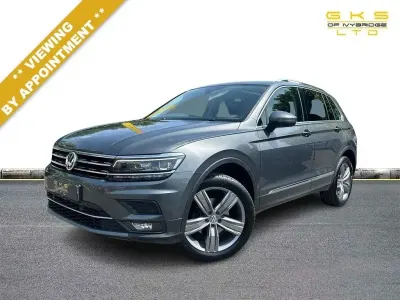 Używany VW Tiguan SEL 150 KM (110 kW) 2019 Szary SUV