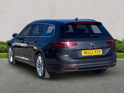 Used VW Passat SEL 150 HP (110 kW) 2022 Grey Estate