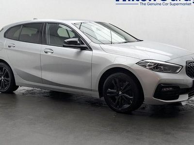 Used BMW 118 Sport Line 140 HP (102 kW) 2020 Silver Hatchback