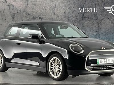 Black Used 2024 Mini Cooper Exclusive Hatchback | £23,911 (Fair price)