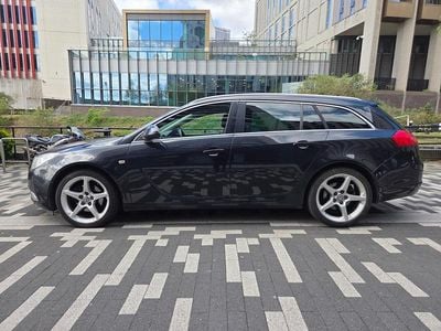 Used Vauxhall Insignia SRi 160 HP (117 kW) 2013 Black Estate