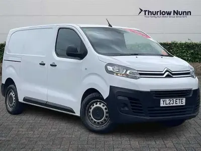Używany Citroën Dispatch 2023 Biały Minivan