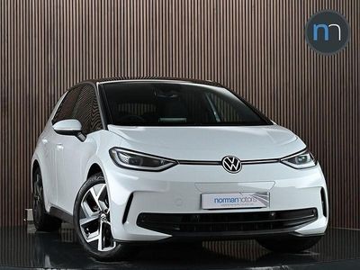Used VW ID.3 Pro 150 kW (204 HP) 2023 White Hatchback