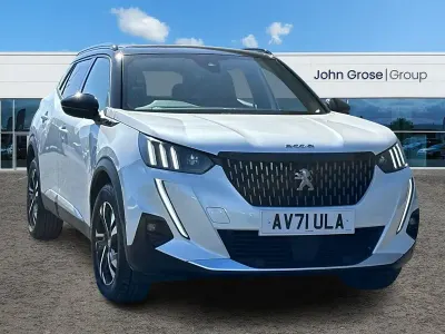 Käytetty Peugeot 2008 GTi 2022 Valkoinen Katumaasturi