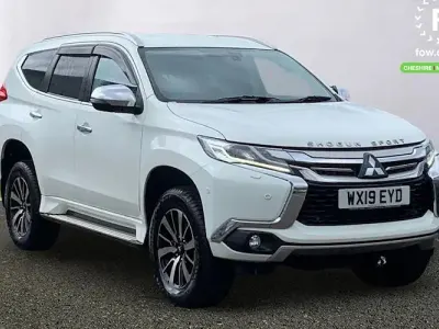 Used Mitsubishi Shogun 181 HP (133 kW) 2019 White SUV