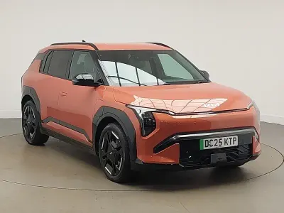 Used Kia EV3 GT-Line 147 kW (201 HP) 2025 Orange SUV