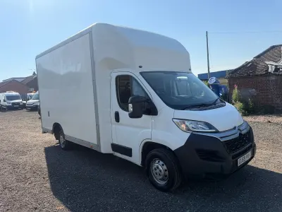 Used Citroën Relay 165 HP (121 kW) 2019 White Van