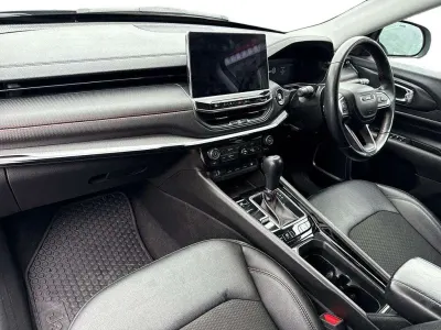 Usado Jeep Compass Trailhawk 237 CV (174 kW) 2022 Gris SUV