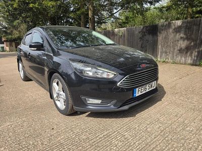 Used Ford Focus Zetec 120 HP (88 kW) 2016 Black Hatchback