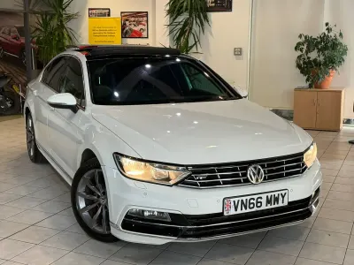 Used VW Passat R-line 2016 White Sedan