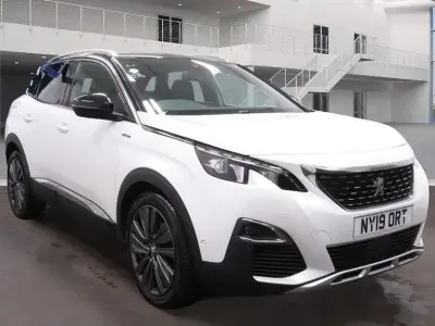 Begagnad Peugeot 3008 Premium 2019 Vit SUV