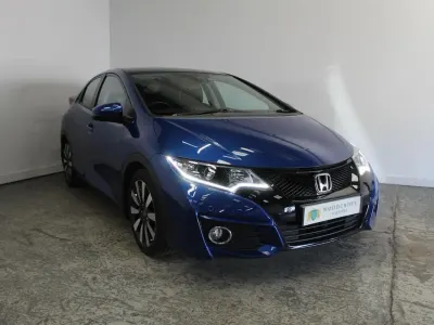 Used Honda Civic SE Plus 142 HP (104 kW) 2015 Blue Hatchback