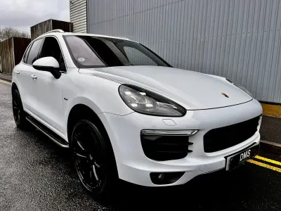 Used Porsche Cayenne 2014 White SUV