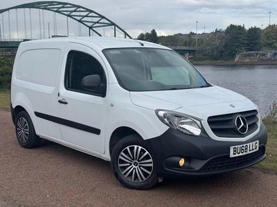 Mercedes Citan 109