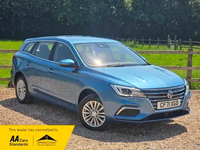 Used MG MG5 EV Excite 114 kW (156 HP) 2022 Blue Estate