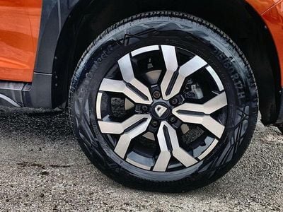 Used Dacia Duster Prestige 150 HP (110 kW) 2022 Orange SUV