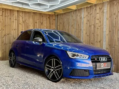 Usado Audi A1 Competition 231 HP (169 kW) 2018 Azul Citadino