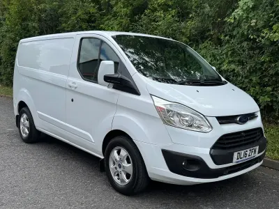 Used Ford Transit Custom Limited 125 HP (91 kW) 2016 White Van