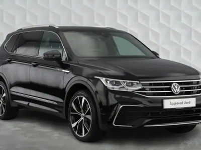 Used VW Tiguan Allspace R-line 150 HP (110 kW) 2023 Deep black pearl SUV
