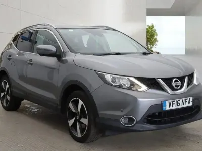 Used Nissan Qashqai N-Connecta 110 HP (80 kW) 2016 Grey SUV