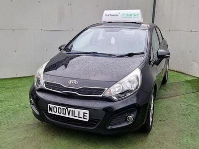 Used Kia Rio 74 HP (54 kW) 2012 Black Hatchback